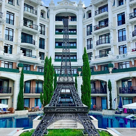 Romance Paris شقة سفيتي فلاس
